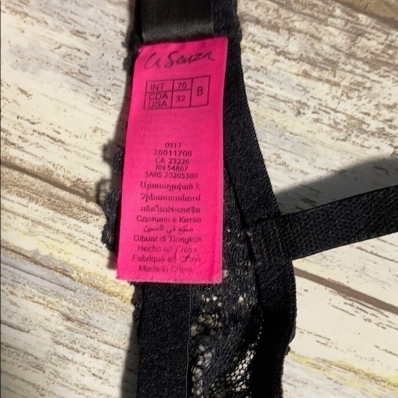 3/$20 ❤️ 𝅺LA Senza Wireless Black Bra US 32B - Picture 5 of 5
